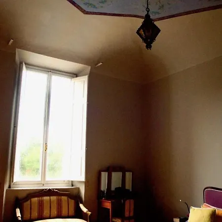 Alojamento de Acomodação e Pequeno-almoço Villa Anselmi Livorno